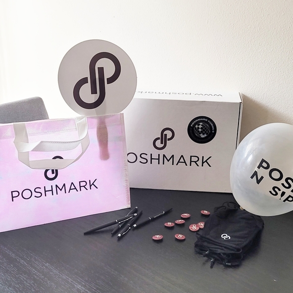 🥳🥳🎂 PoshMark Turns 9!!! 🥳🥳🎂 - Picture 7 of 9